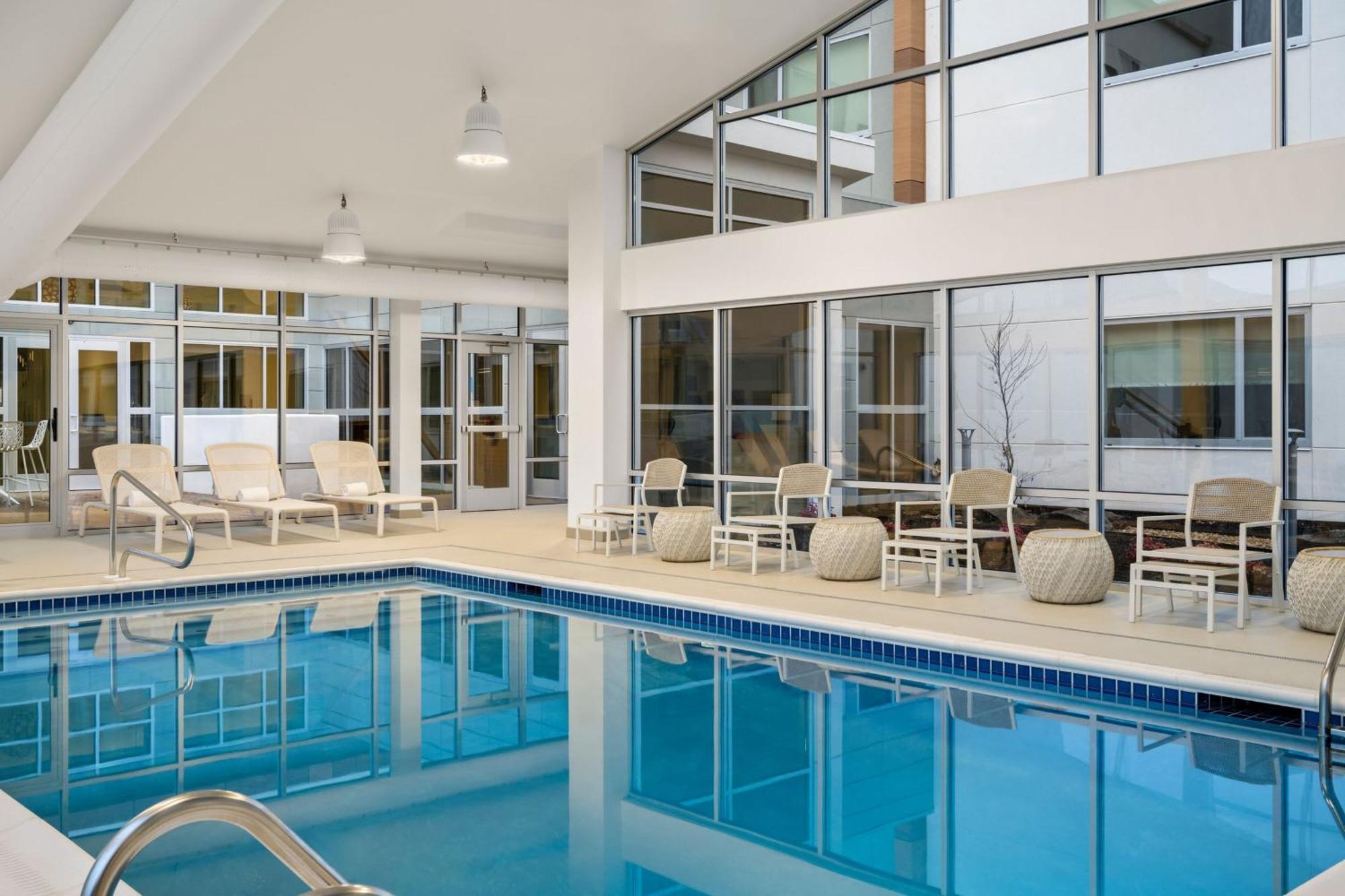 Element Springfield South Hotell Eksteriør bilde