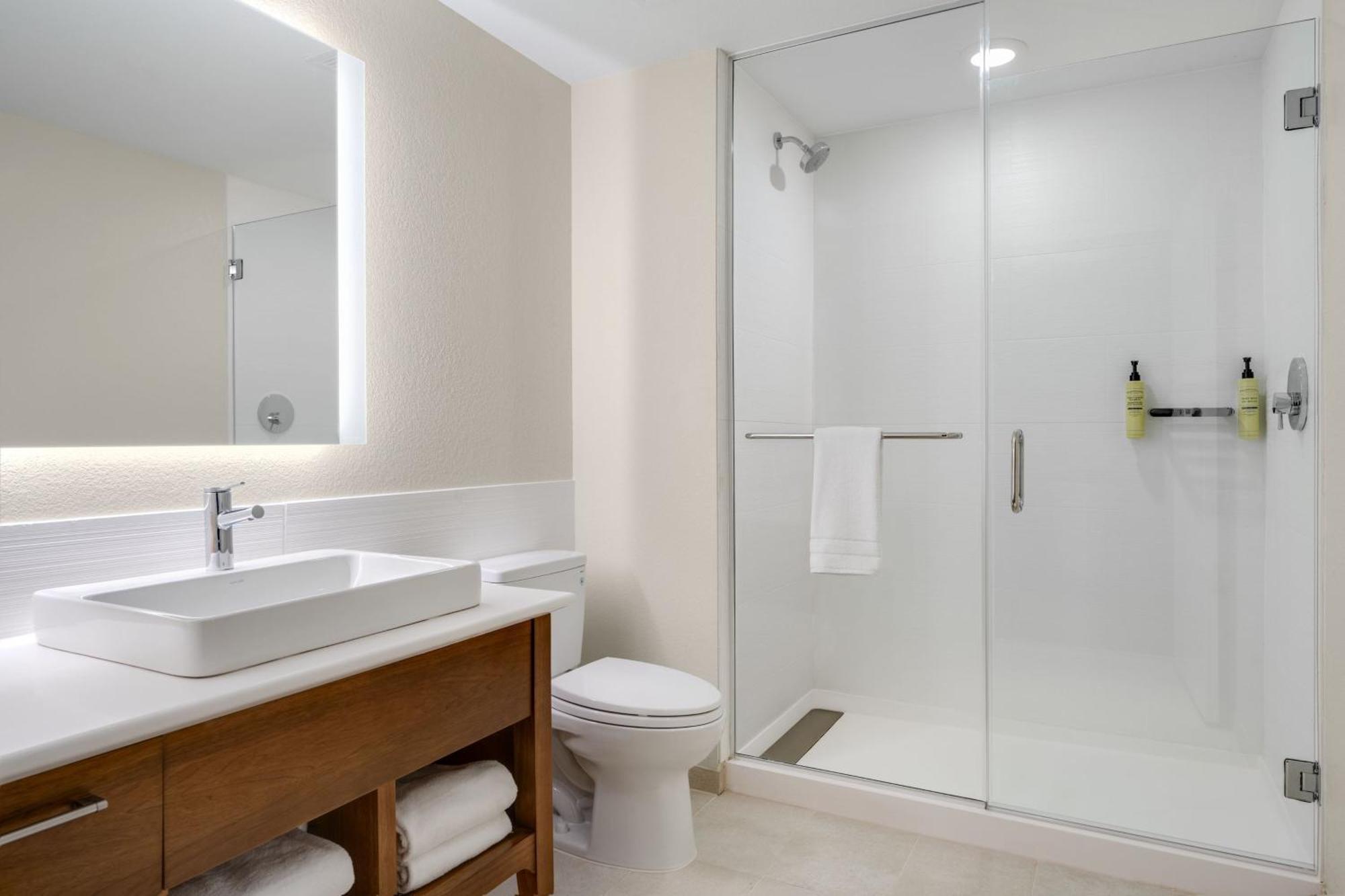 Element Springfield South Hotell Eksteriør bilde