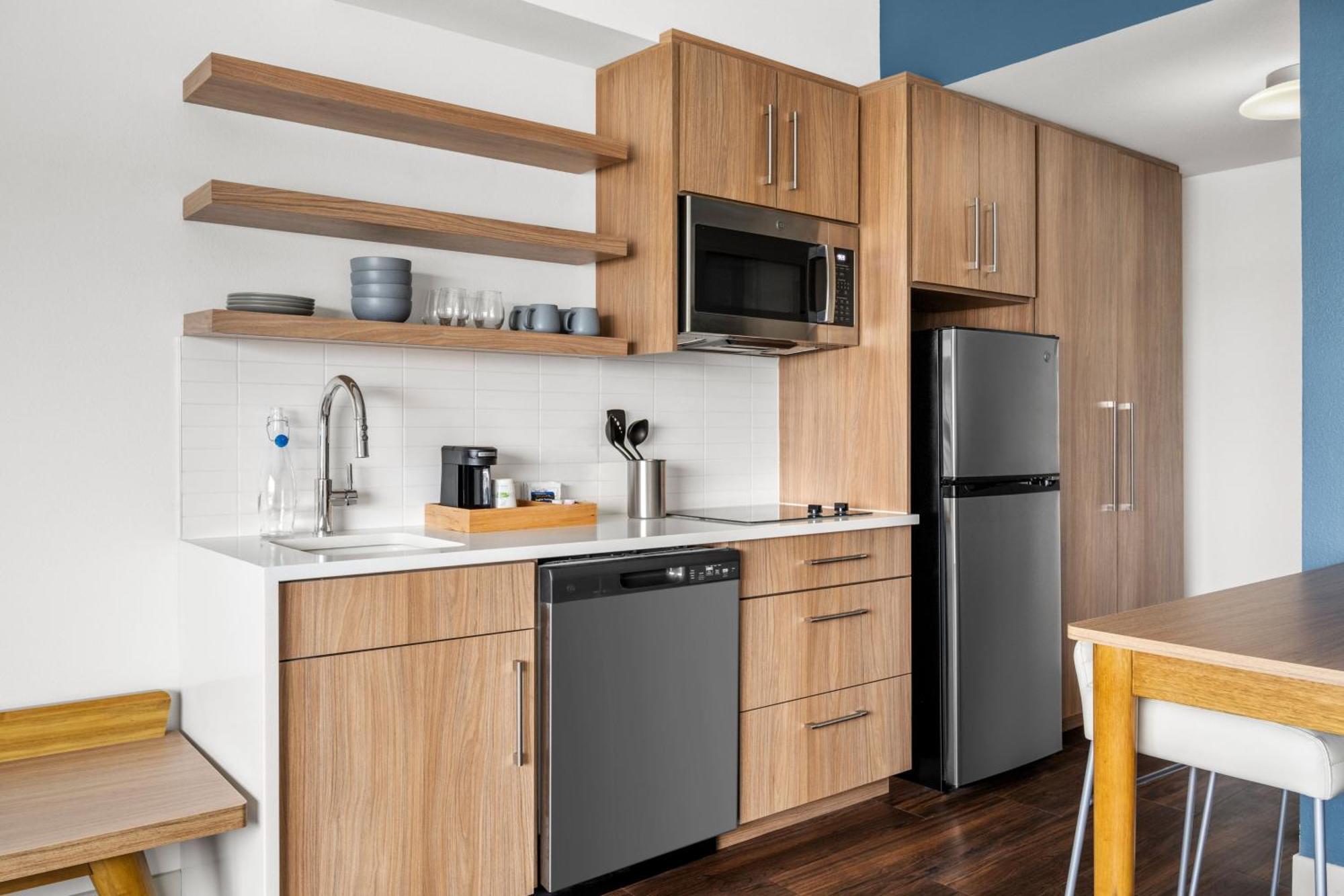 Element Springfield South Hotell Eksteriør bilde